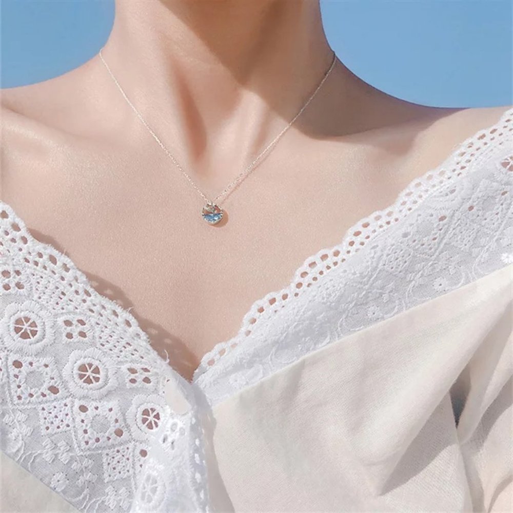 ⚠️SOLDOUT⚠️Diving Mermaid Sterling Silver Necklace - Picture 5 of 9